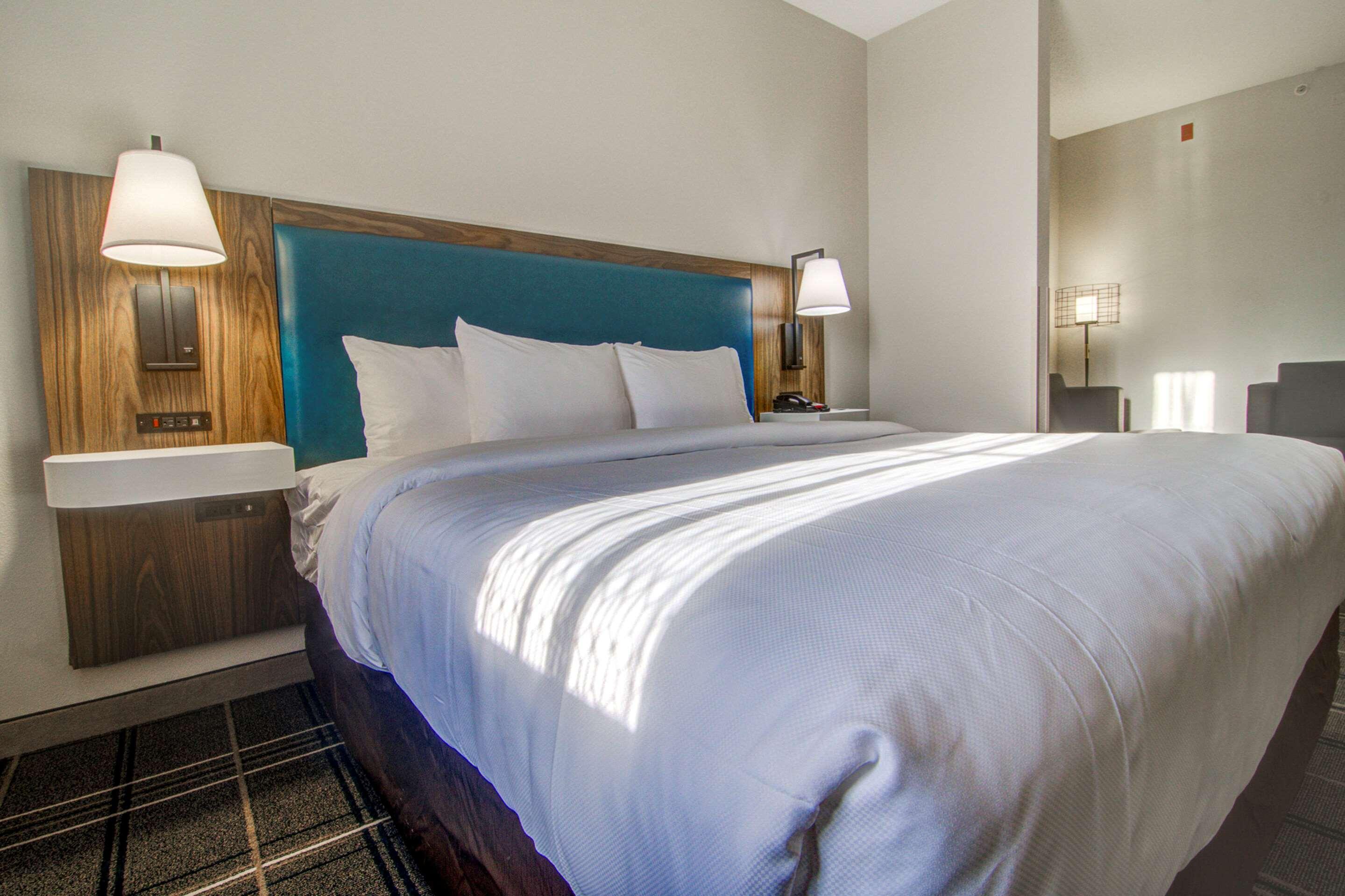 Comfort Suites Newport News Airport Exteriör bild