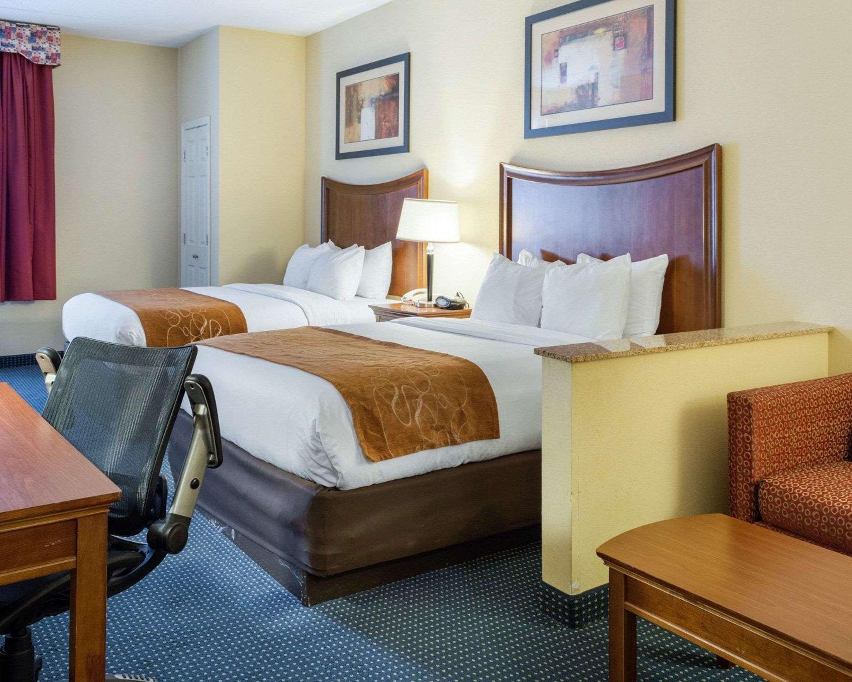 Comfort Suites Newport News Airport Exteriör bild