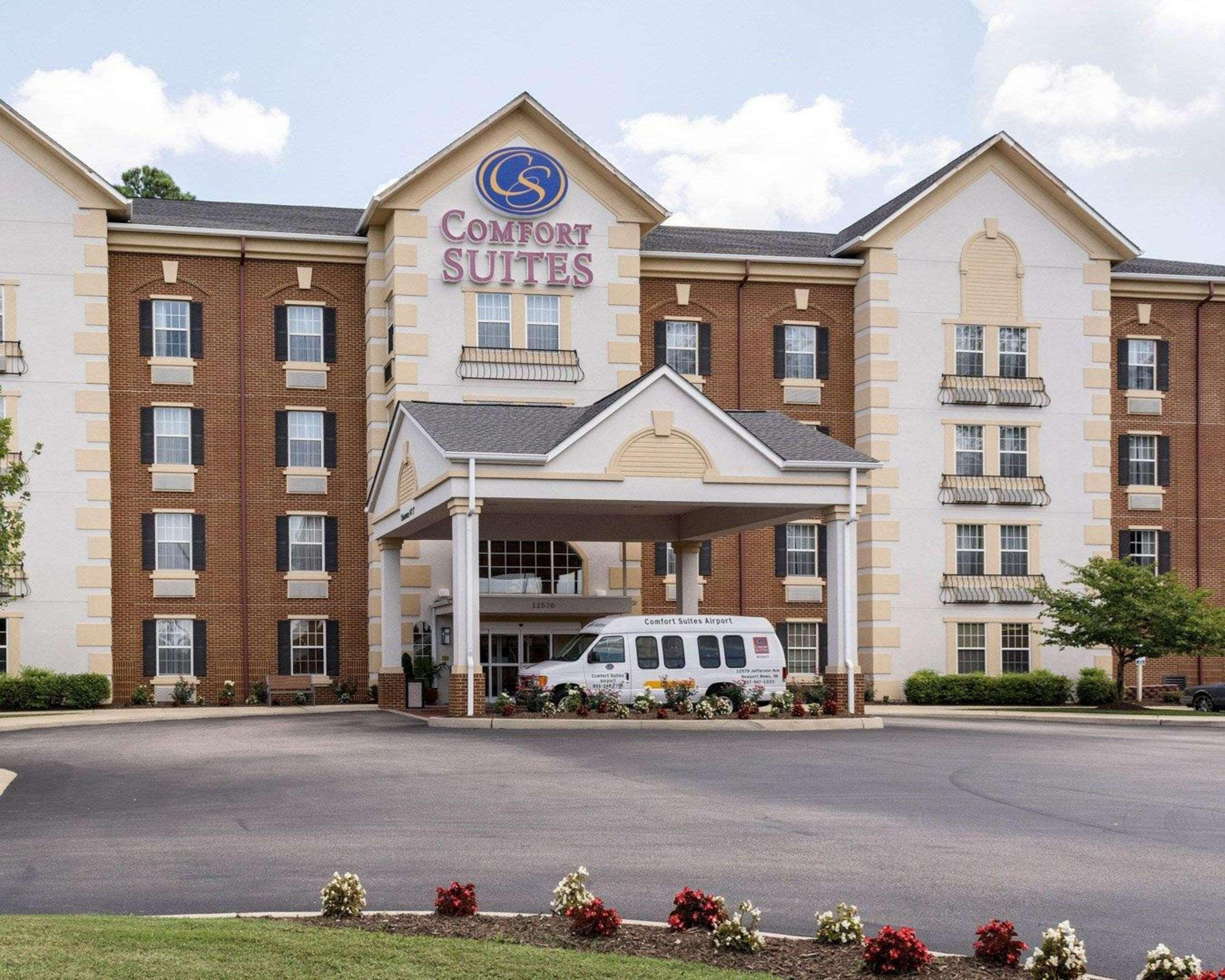 Comfort Suites Newport News Airport Exteriör bild