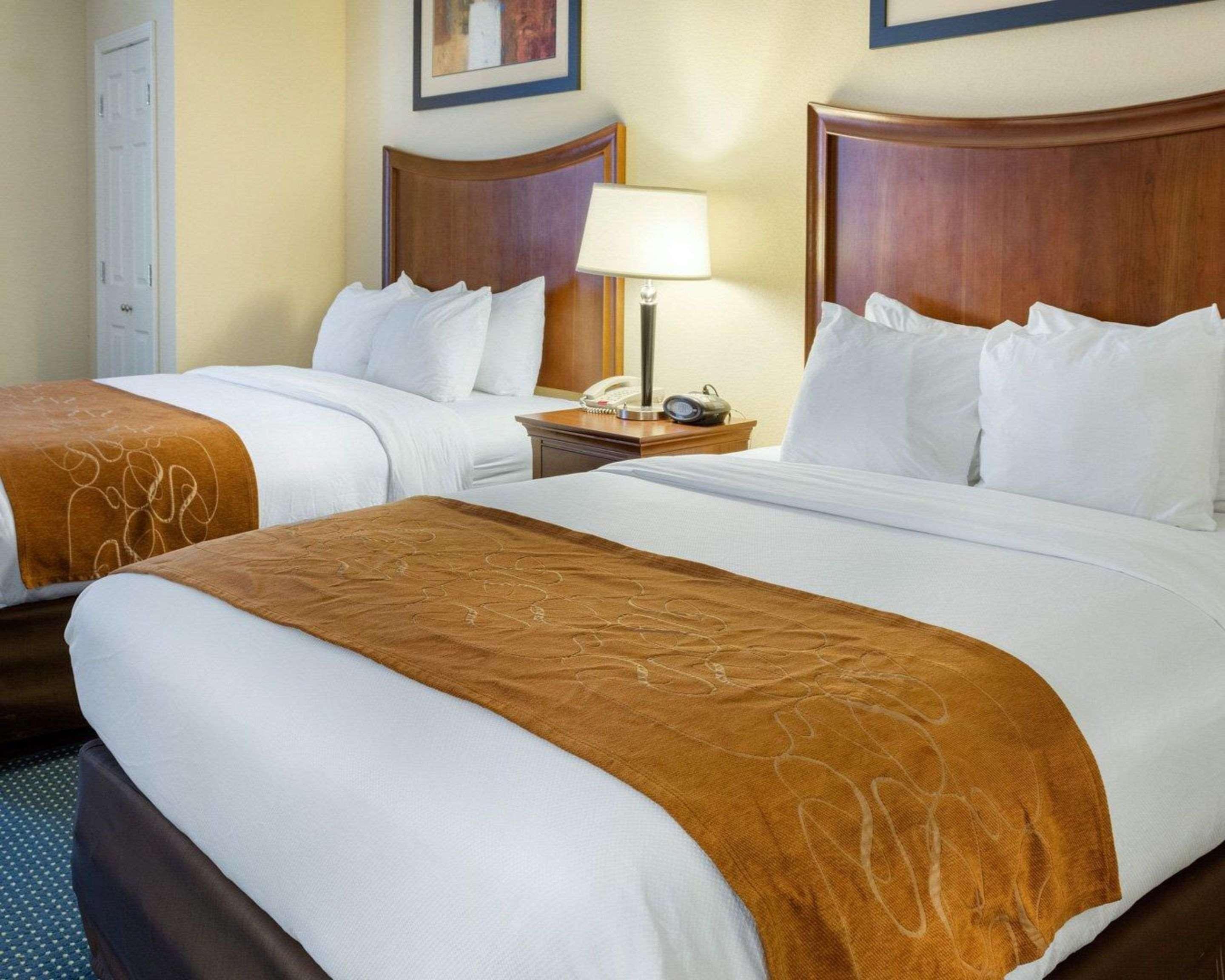 Comfort Suites Newport News Airport Exteriör bild