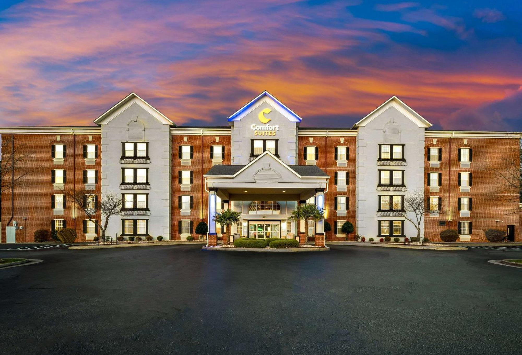 Comfort Suites Newport News Airport Exteriör bild