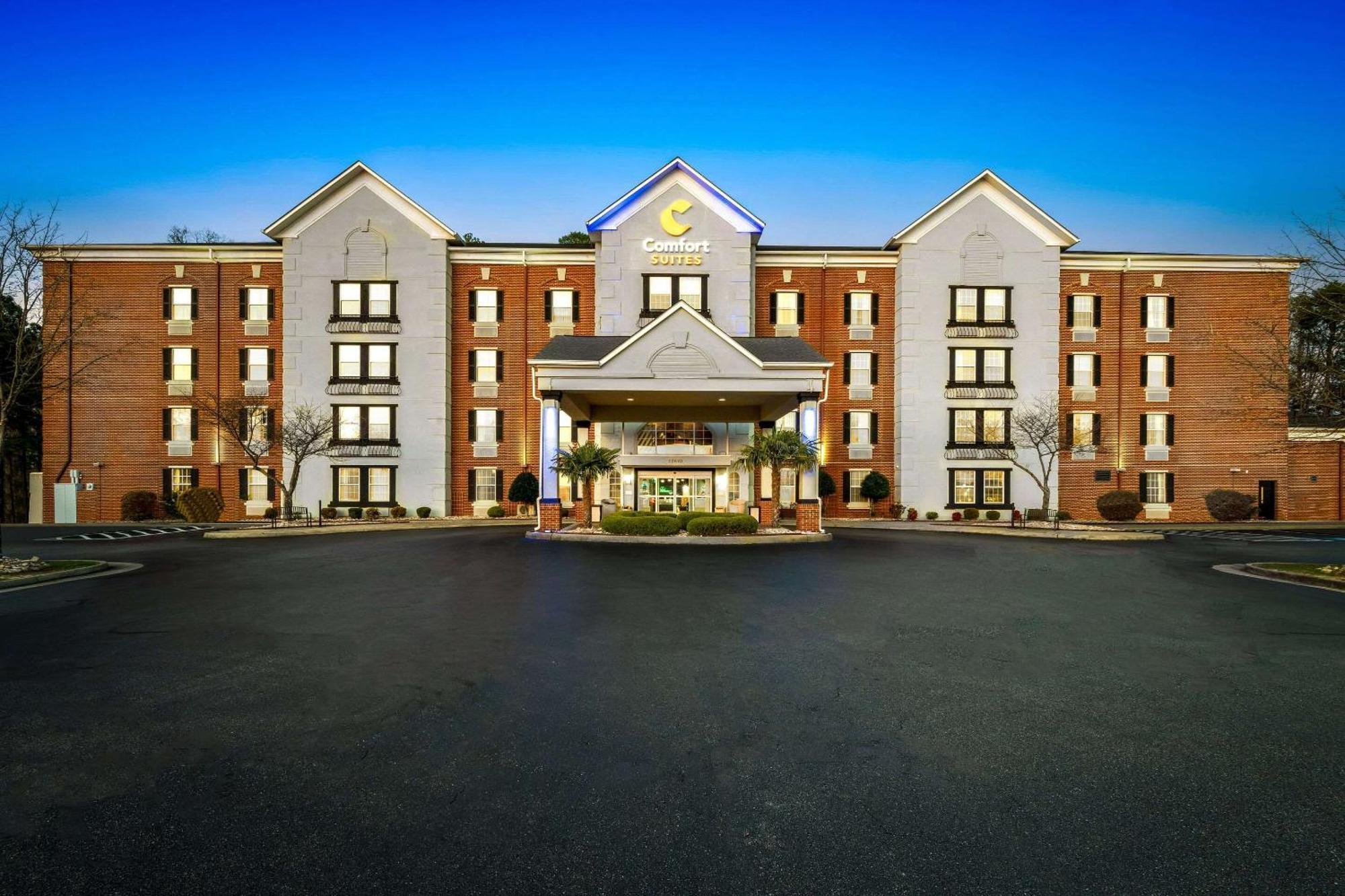 Comfort Suites Newport News Airport Exteriör bild