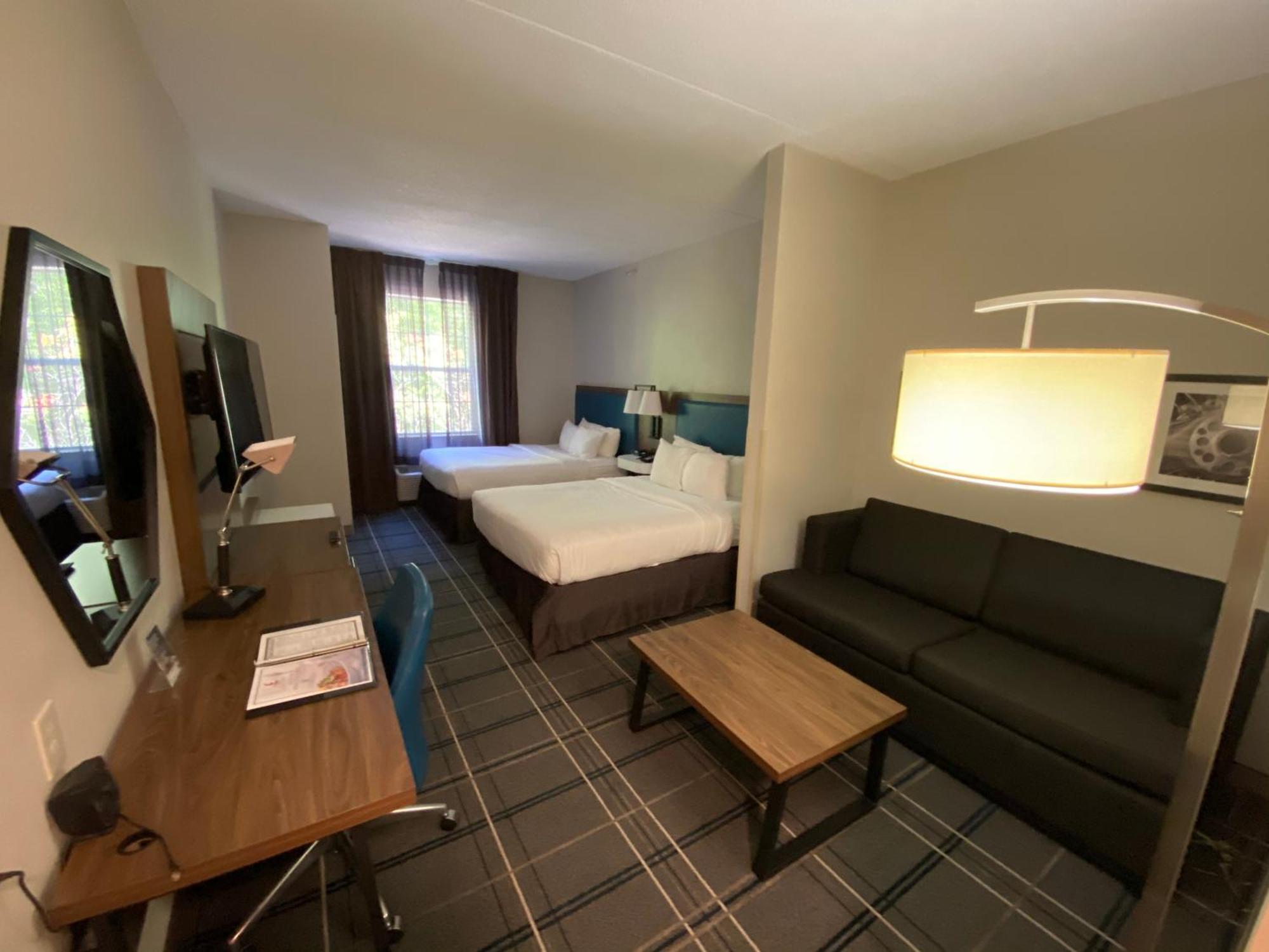 Comfort Suites Newport News Airport Rum bild